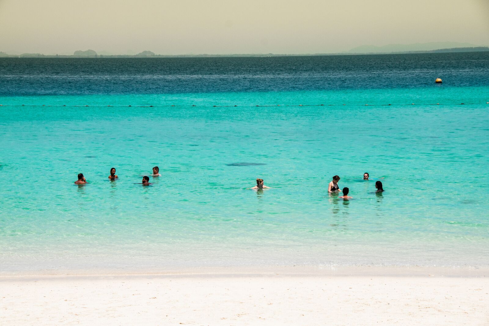 Nikon D5600 sample photo. Thailand, people, sea photography