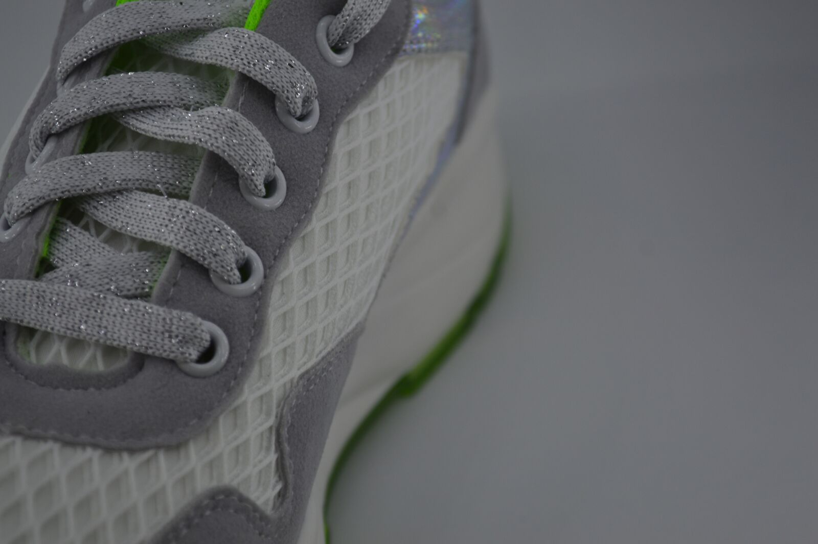 Nikon D3200 sample photo. Tennis, shoes, fashion photography