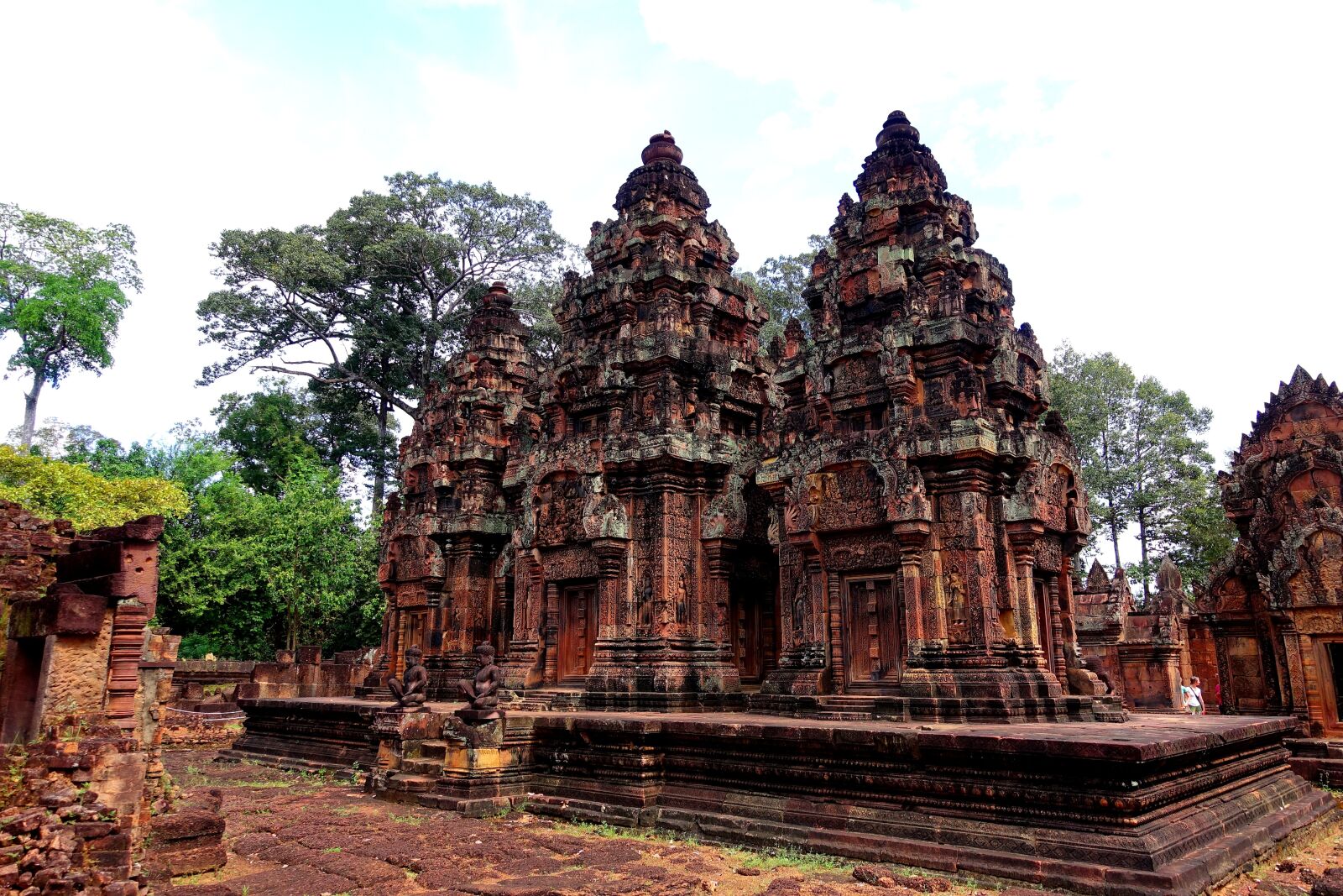Sony Cyber-shot DSC-RX100 IV sample photo. Banteay srei, cambodia, temple photography