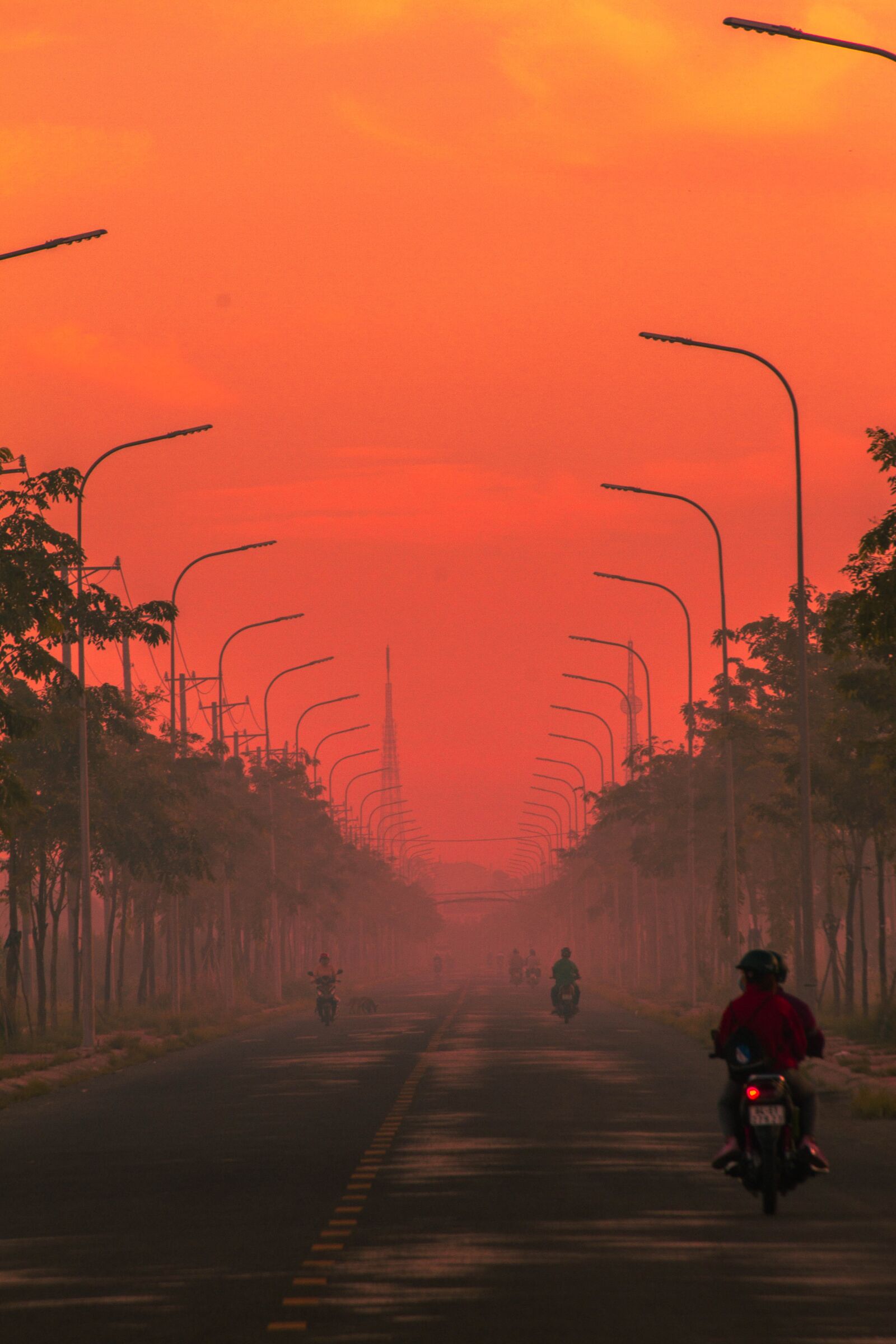 Canon EOS 7D sample photo. City, sunset, street photography
