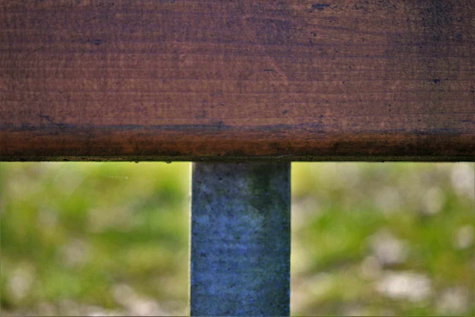 Canon EOS 7D sample photo. Square, wood, metal photography