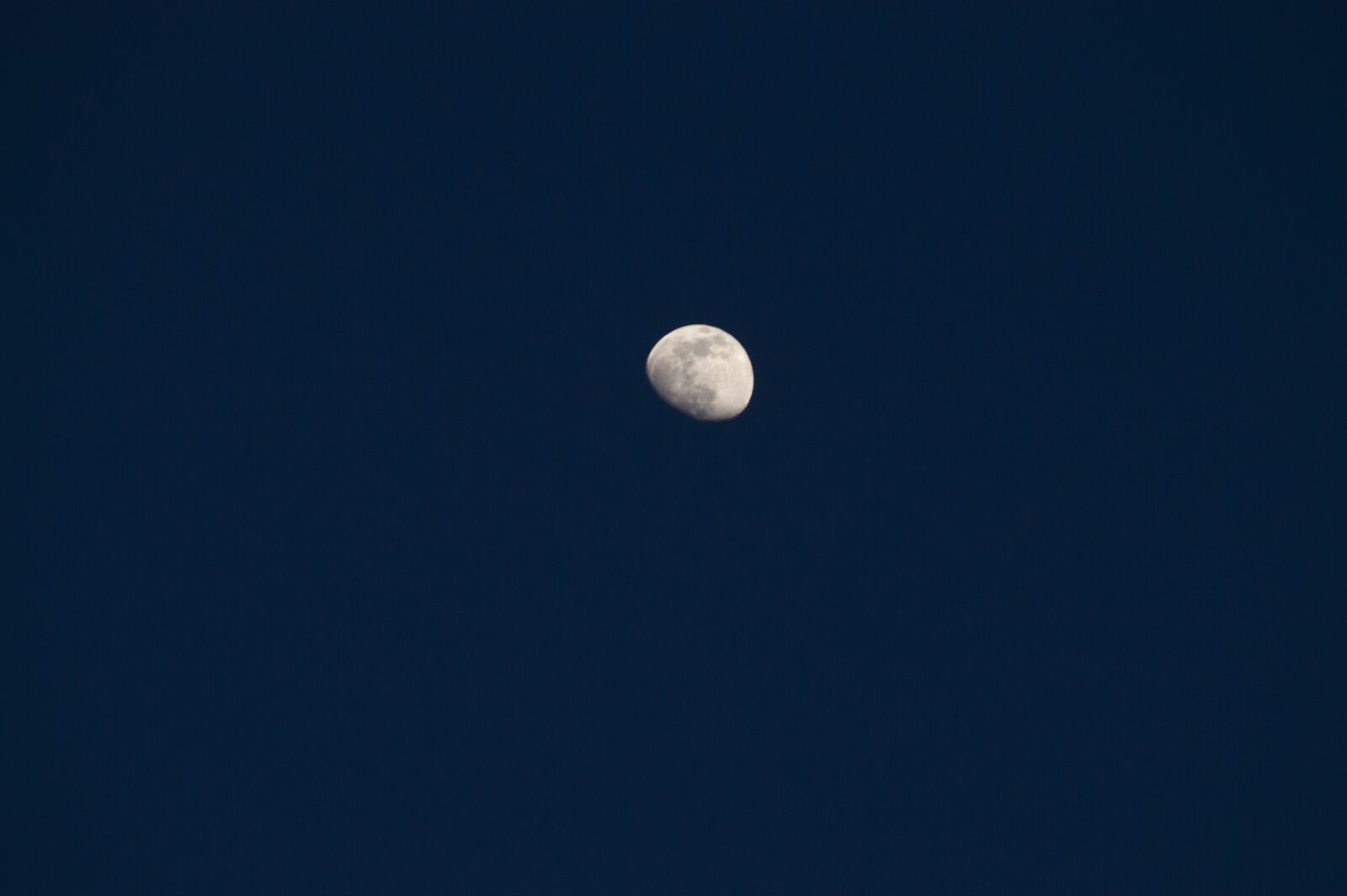 Nikon D3200 sample photo. Moon, evening, love photography
