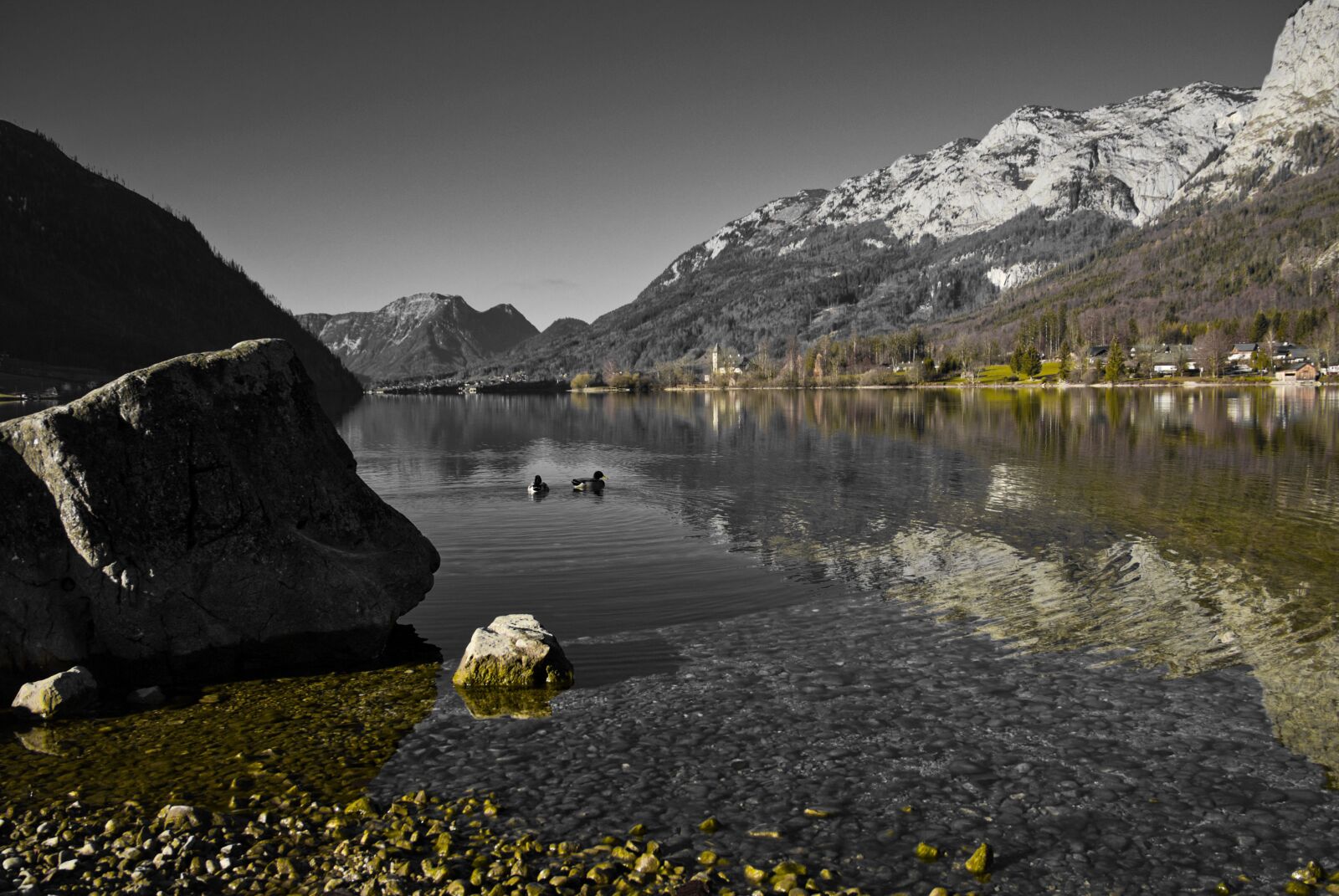 Canon EOS 700D (EOS Rebel T5i / EOS Kiss X7i) sample photo. Grundlsee, water, lake photography