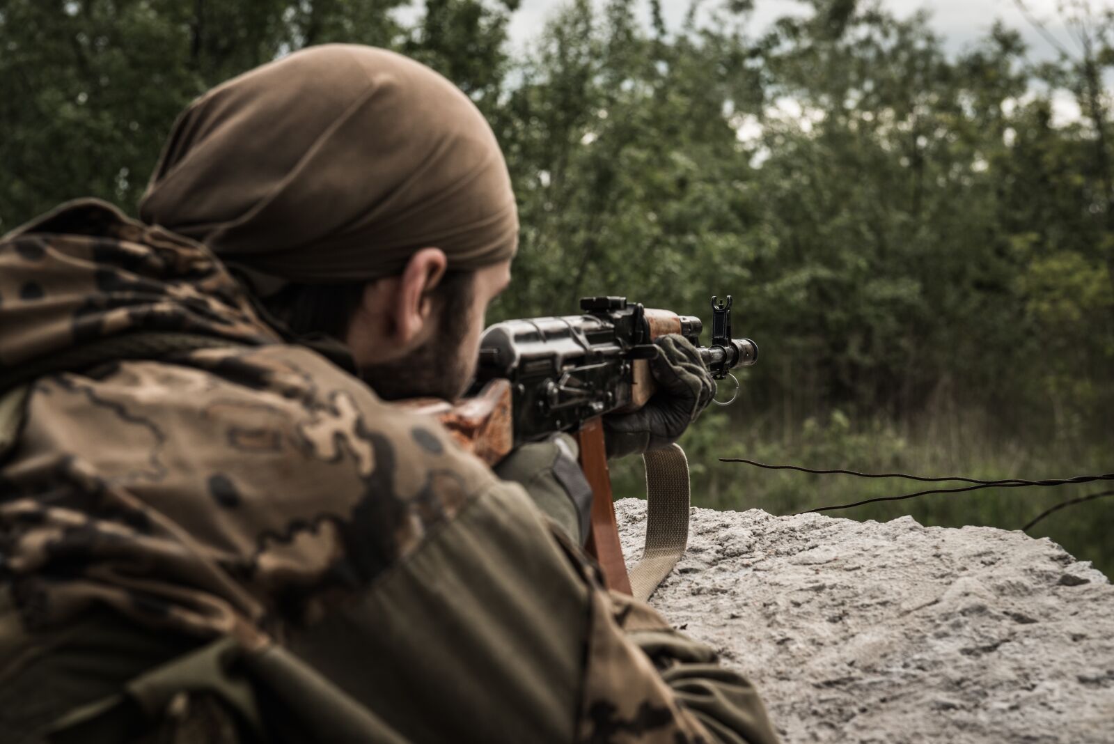 Nikon D800 sample photo. Soldier, the war, the photography