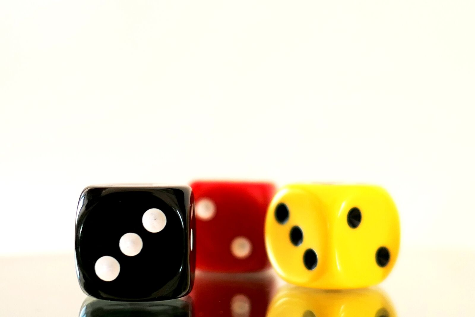 Panasonic Lumix DMC-LX10 (Lumix DMC-LX15) sample photo. Gamble, luck, cube photography