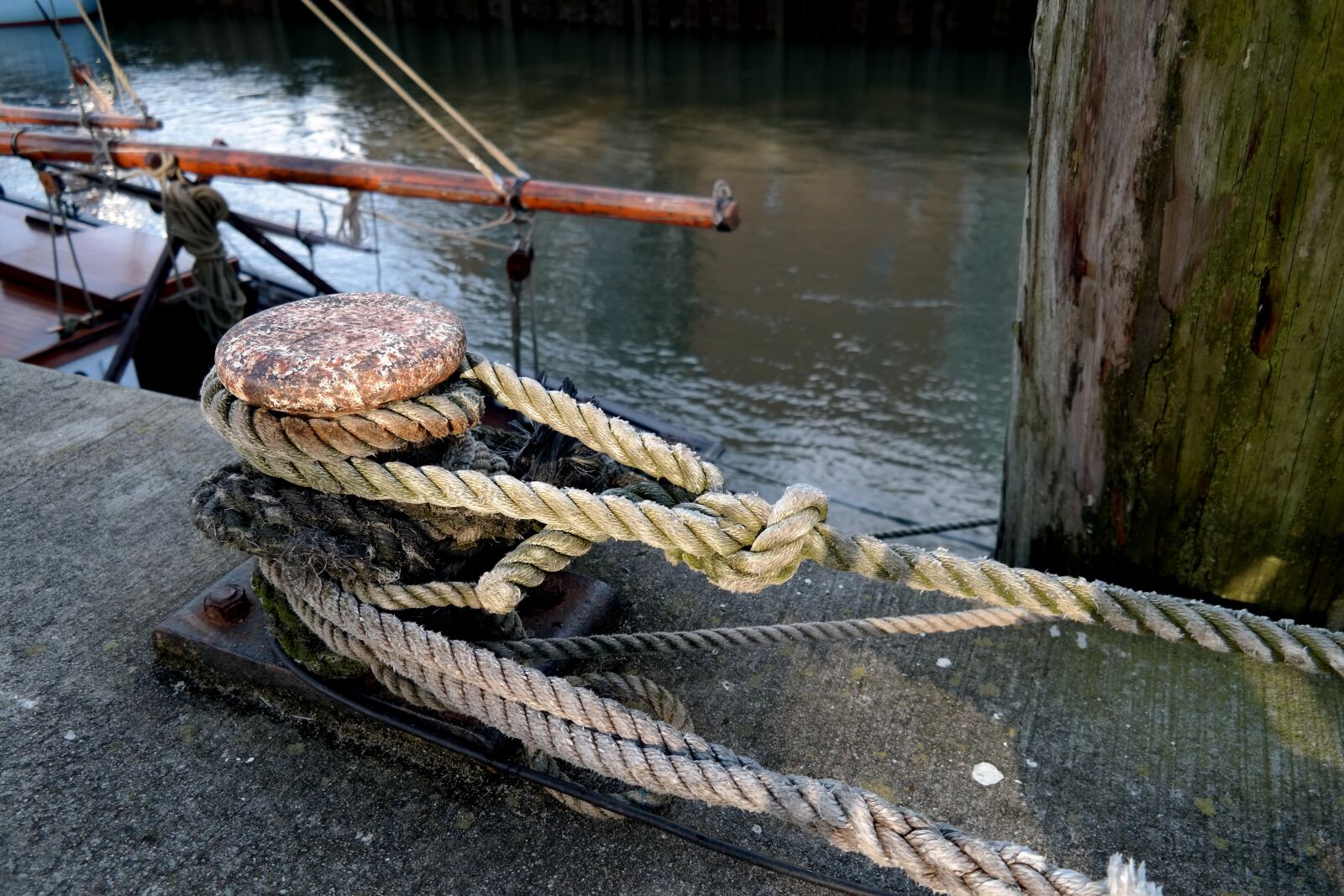 Samsung NX300 sample photo. B sum, north sea photography
