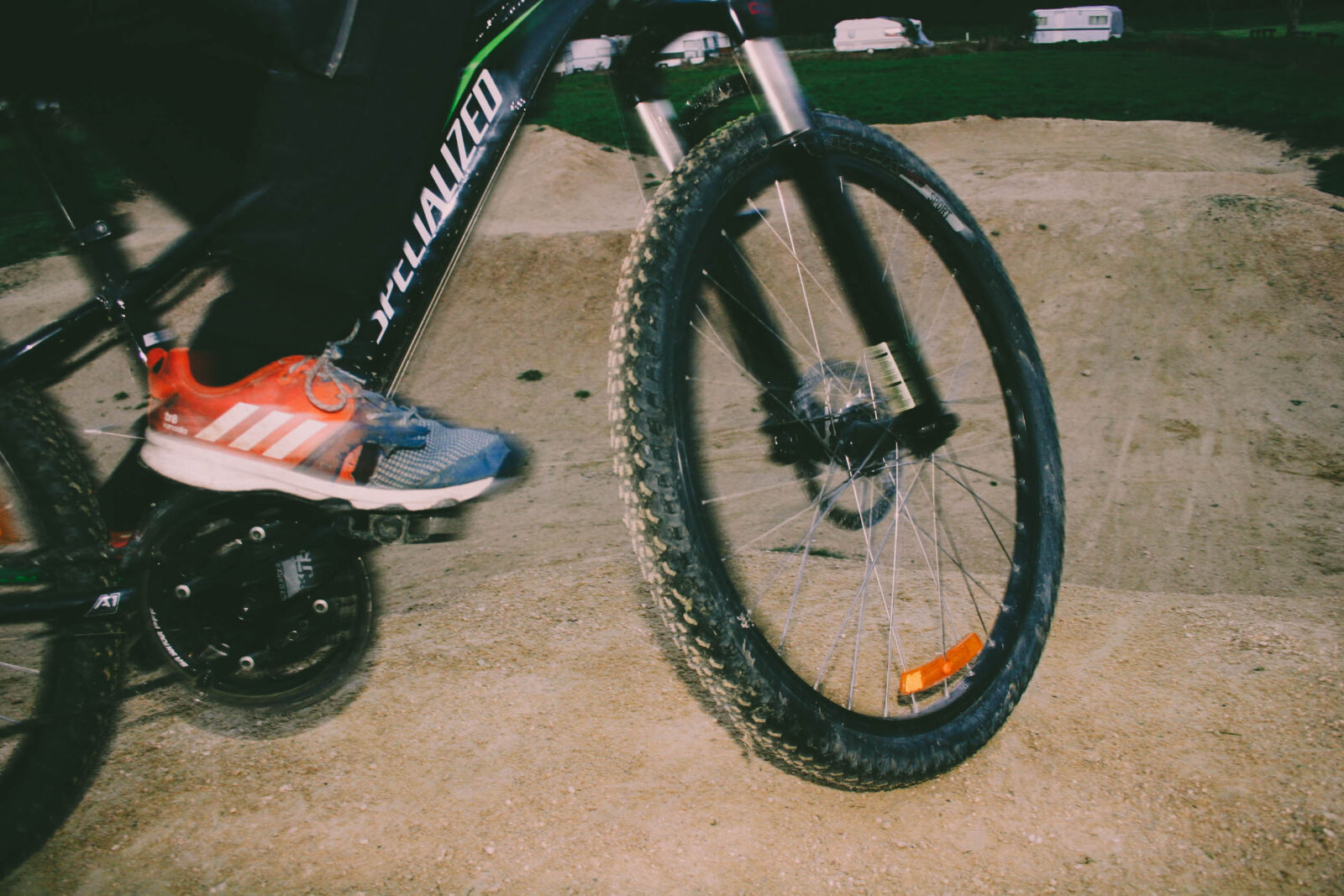 Canon EOS 20D sample photo. Bikes, bmx, bmx, track photography