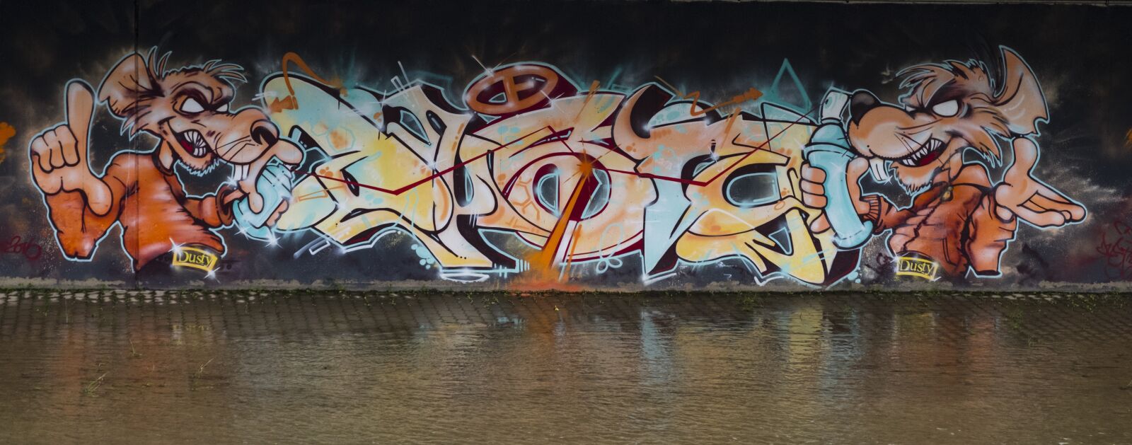 Fujifilm XF 18-55mm F2.8-4 R LM OIS sample photo. Art, graffiti, wall photography