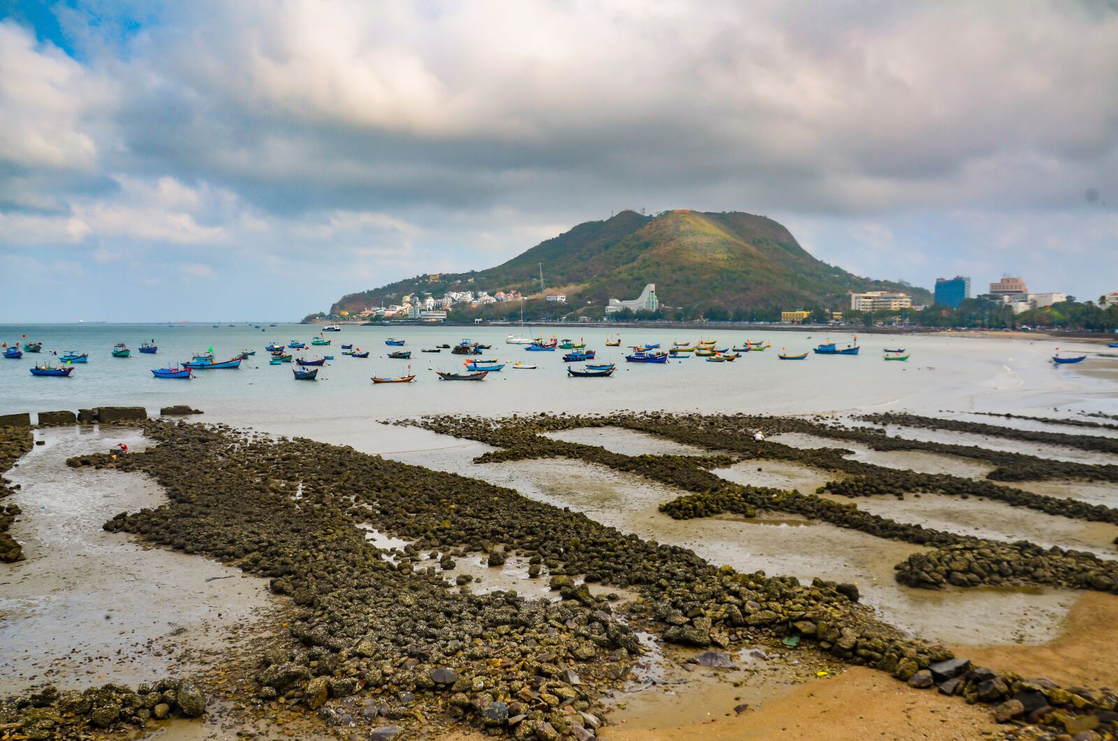 Nikon D5100 sample photo. Coast, scenery, the sea photography