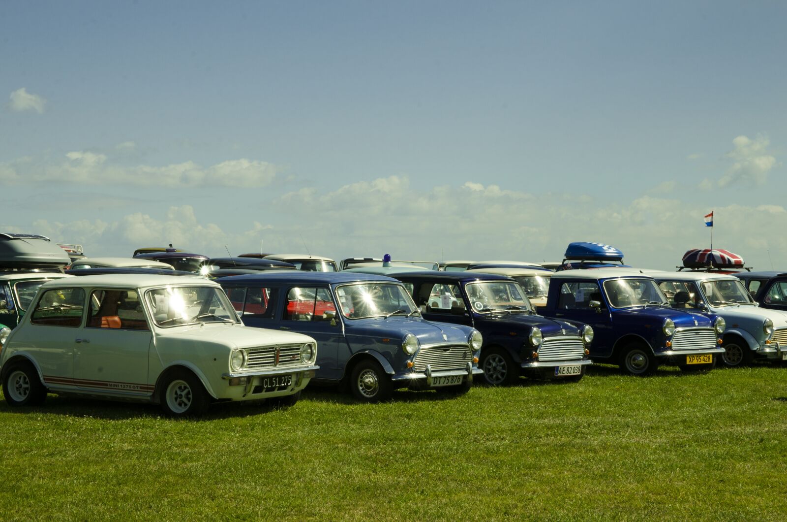 Nikon D7000 sample photo. Morris mini, club get-togethers photography