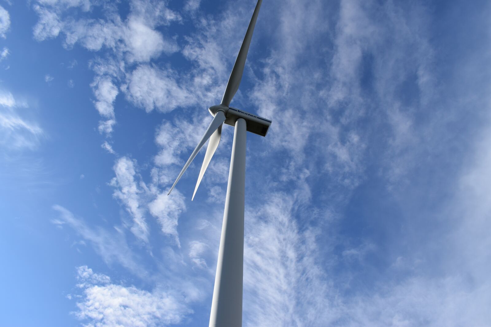 Nikon D3500 sample photo. Swedish wind craft, swedish photography