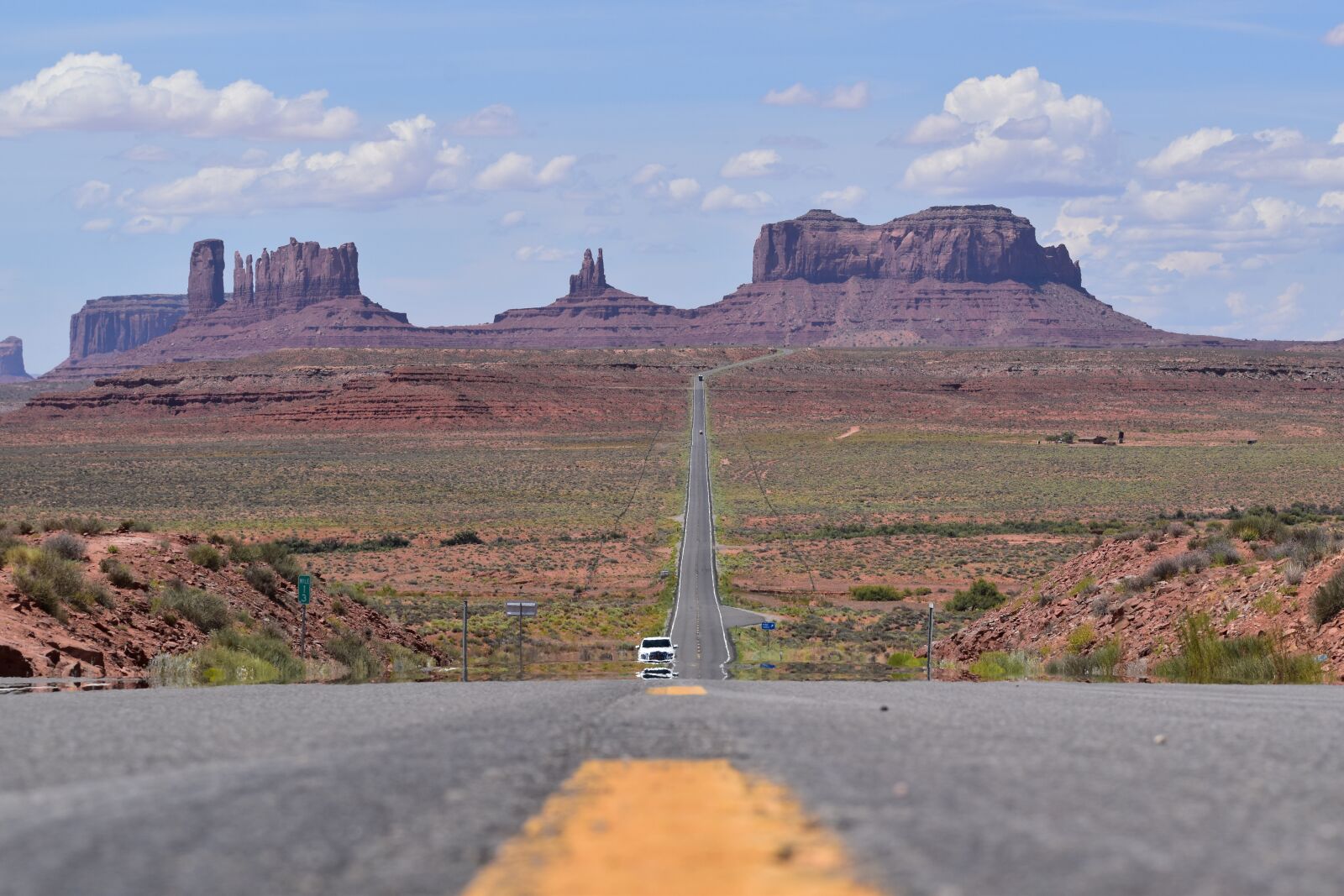 Nikon D5600 sample photo. Road, asphalt, rocks photography