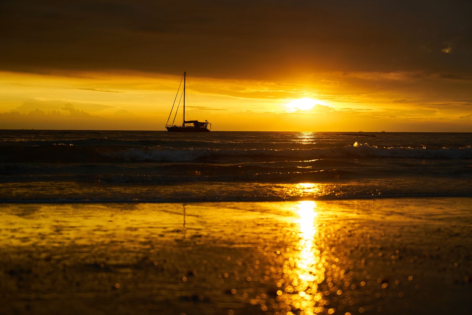Sony a7R II sample photo. Solar, landscape, nature photography