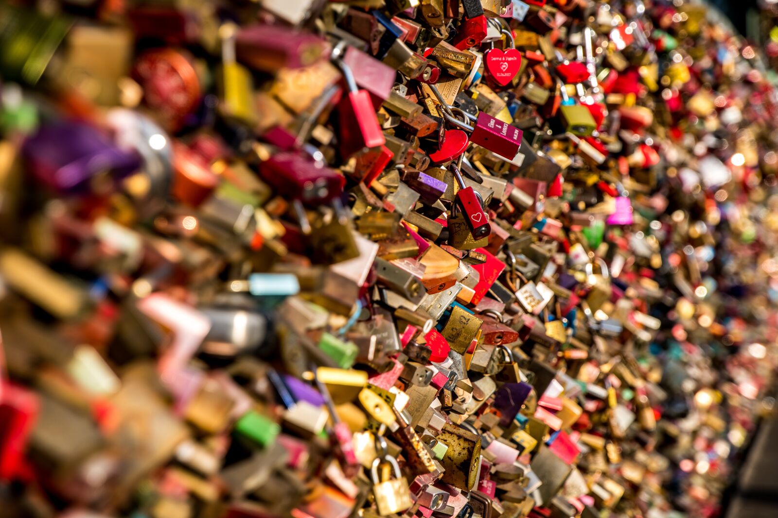 Tamron 28-300mm F3.5-6.3 Di VC PZD sample photo. Castles, padlocks, love symbol photography