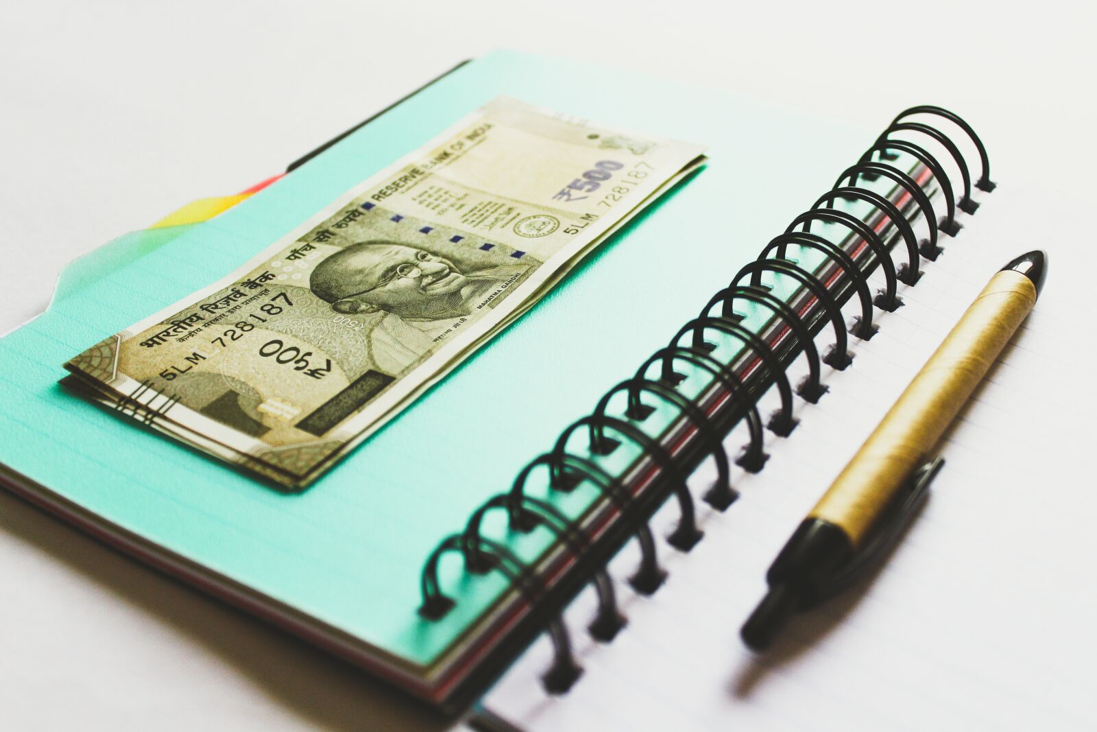 Canon EOS 1300D (EOS Rebel T6 / EOS Kiss X80) sample photo. Rupee, indian, india photography