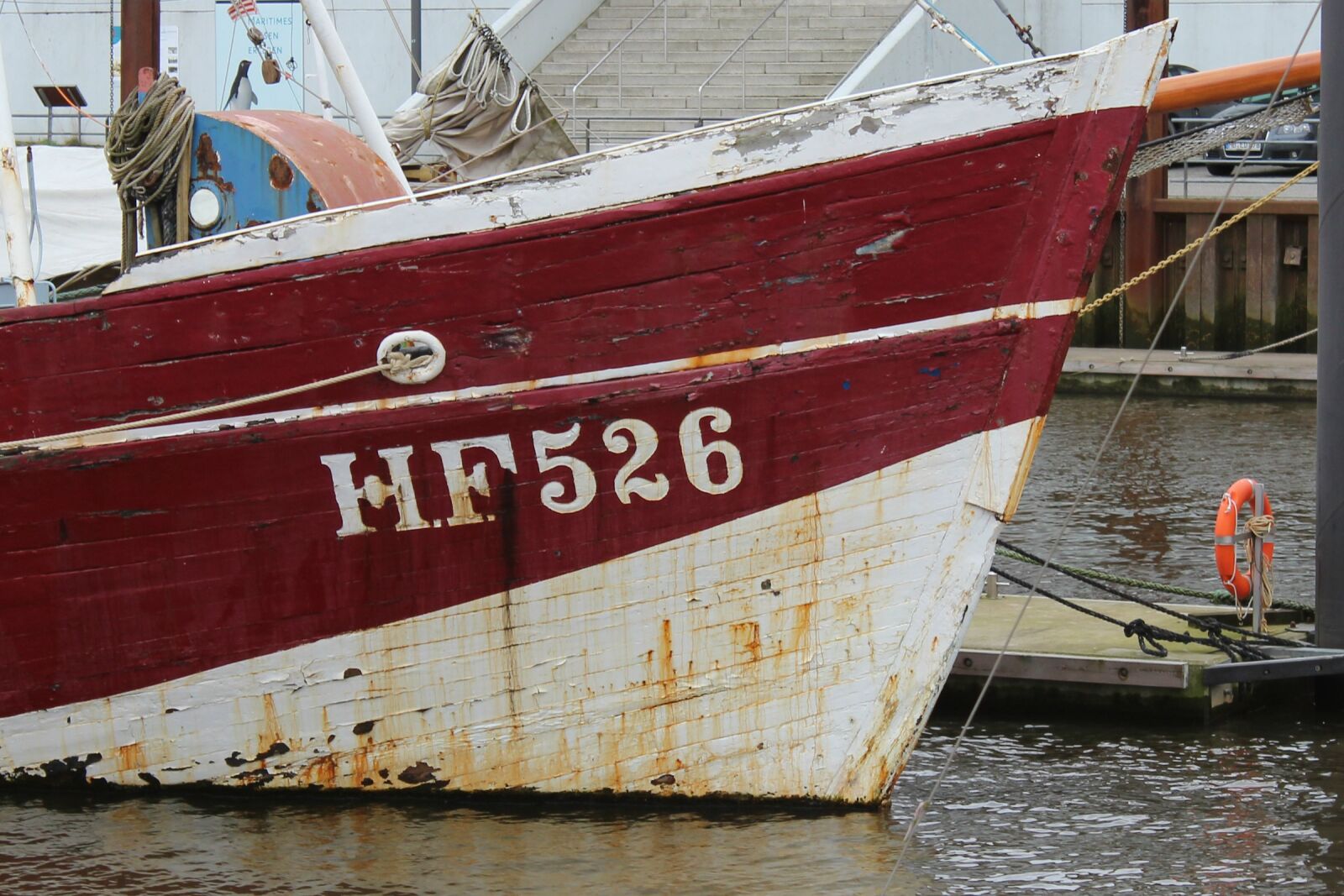 Canon EOS 600D (Rebel EOS T3i / EOS Kiss X5) sample photo. Boat, old, rust photography