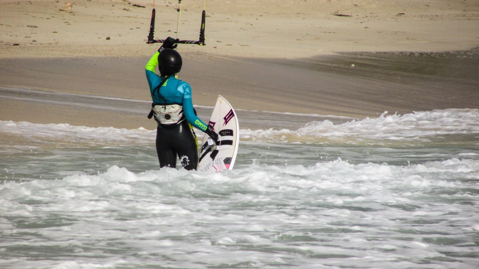 Canon PowerShot SX400 IS sample photo. Kite surfer, kite surfing photography