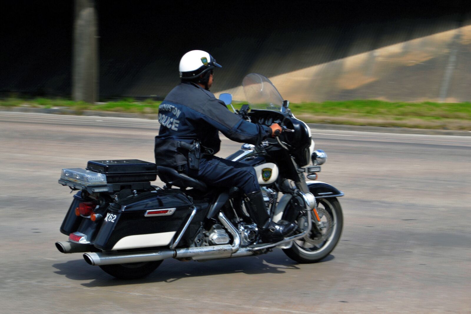Nikon D3100 sample photo. Police officer, motorcycle, patrol photography