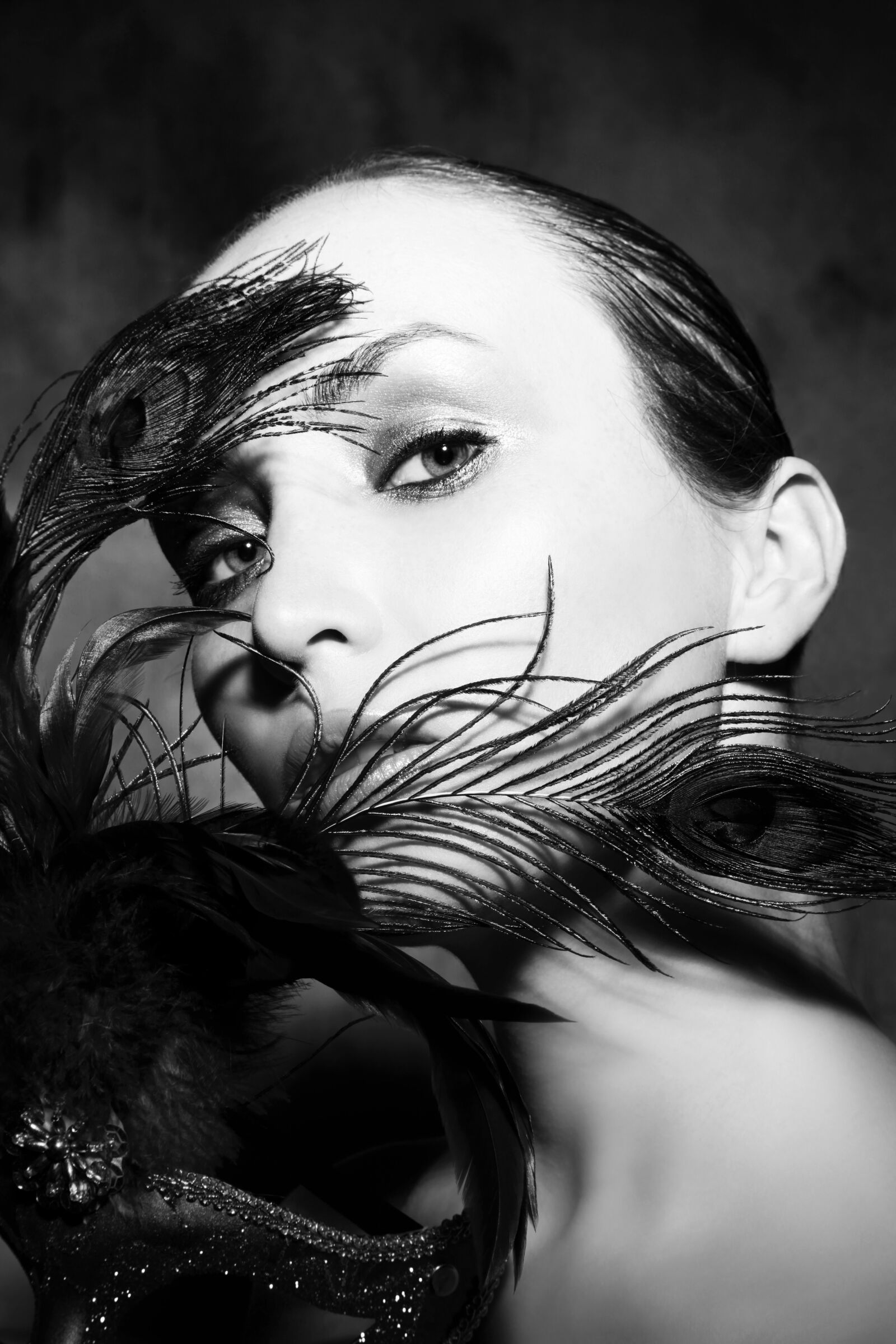 Canon EOS 5D Mark II sample photo. Black and white, black-white photography