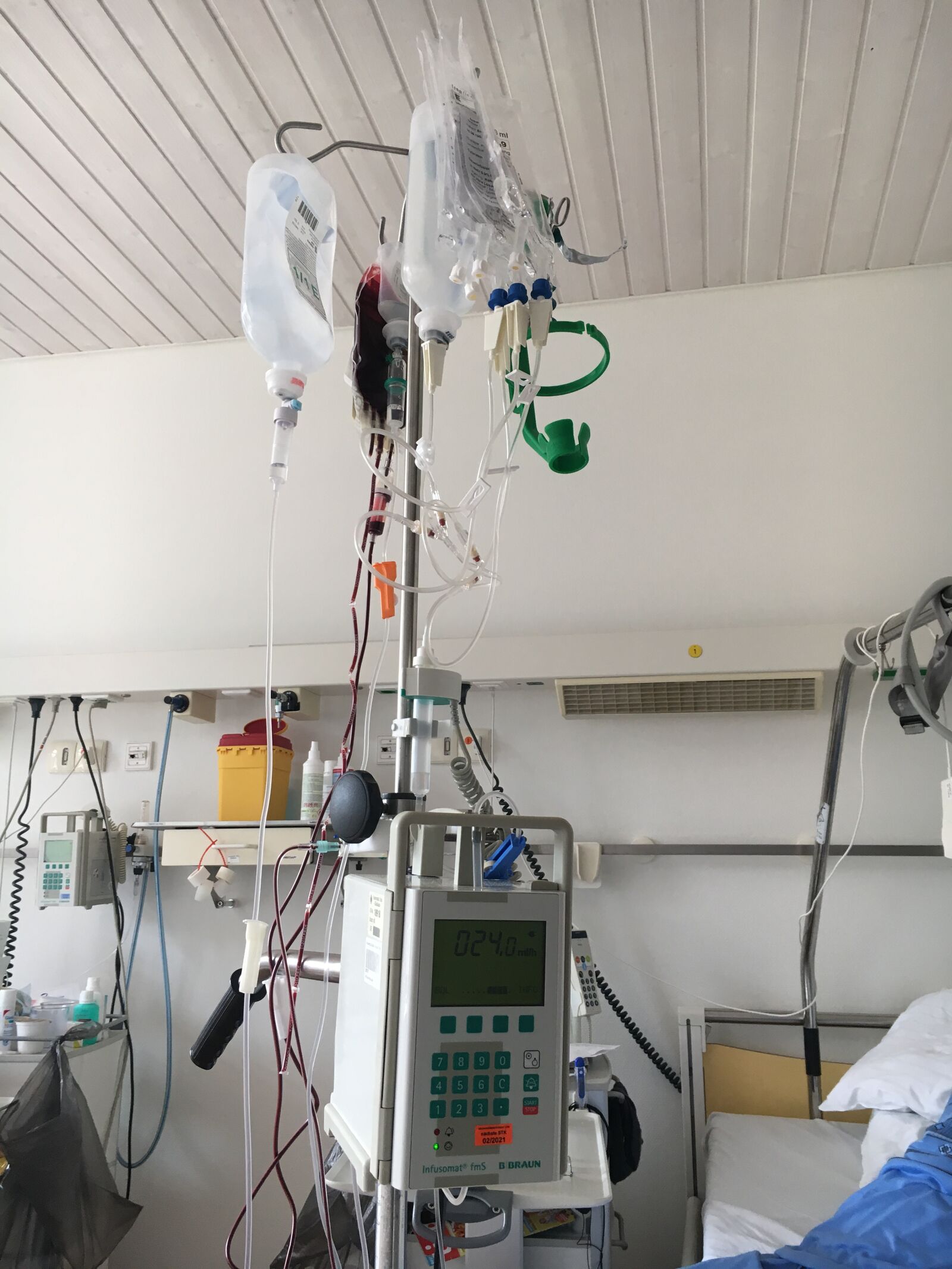 Apple iPhone 6s sample photo. Clinic, infusion, chemotherapy photography