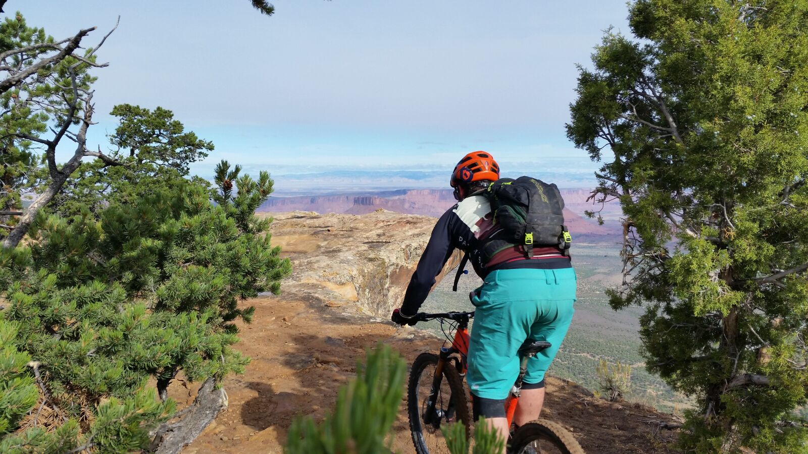 Samsung Galaxy S5 sample photo. Mountain biking, adventure, moab photography