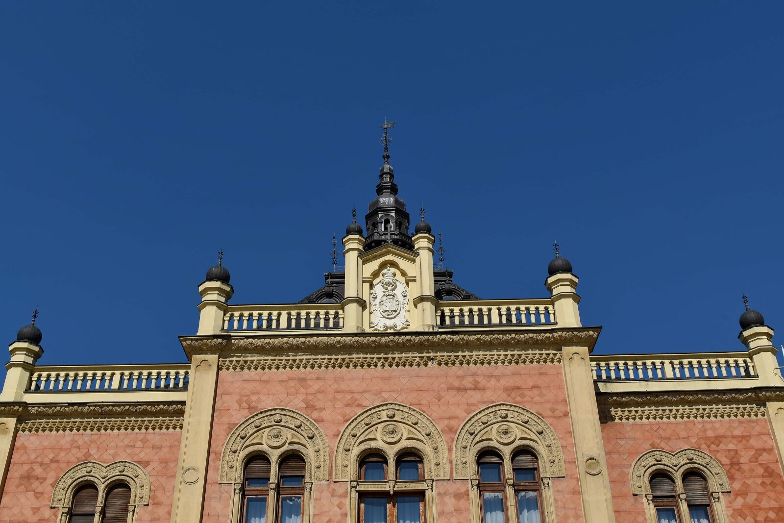 Nikon D5500 sample photo. Church, religion, building, architecture photography