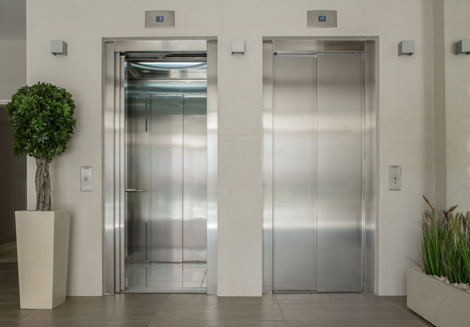 Canon EOS 5D Mark III sample photo. Elevators, lobby, entrance photography
