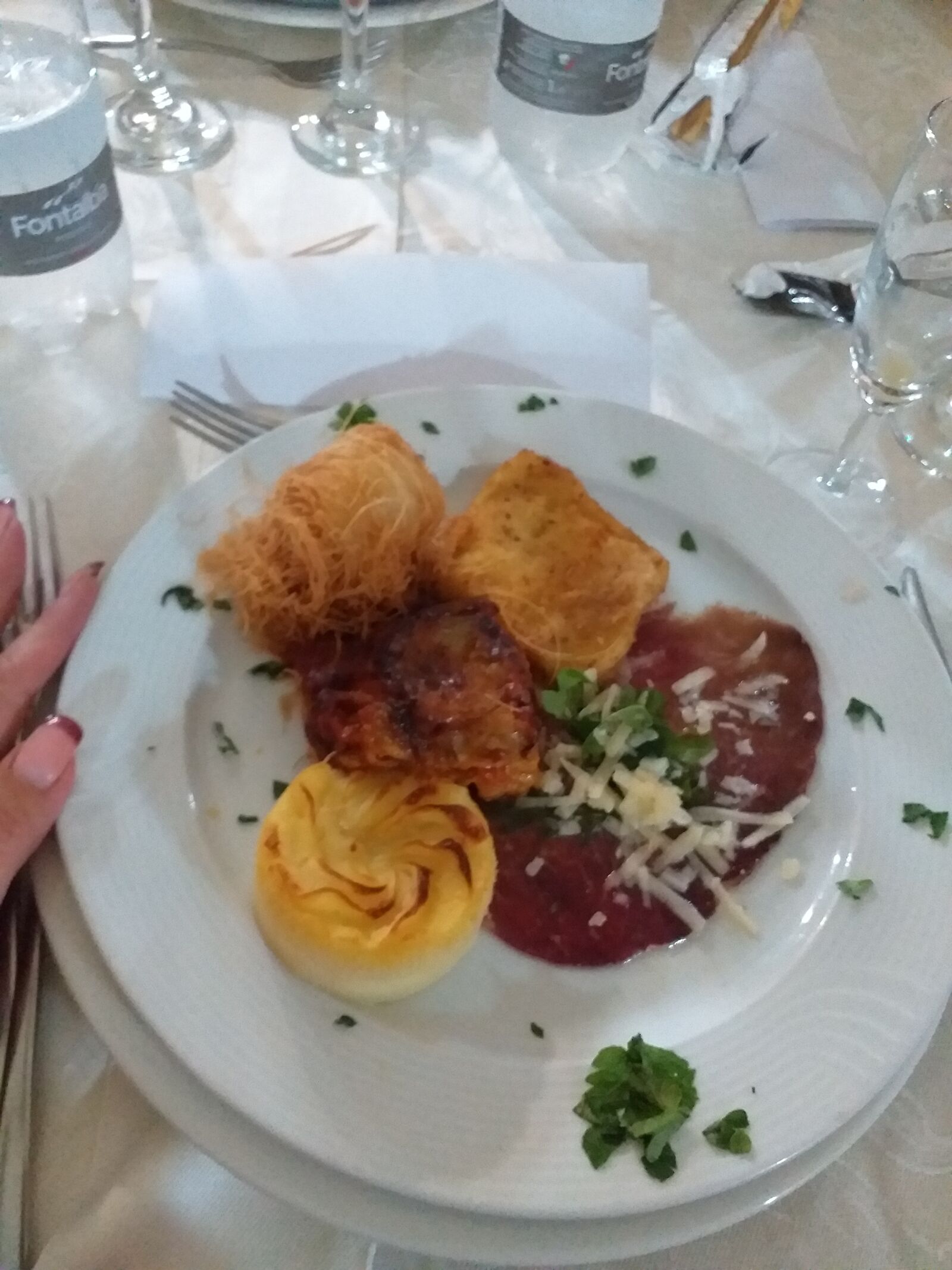 Samsung Galaxy J4+ sample photo. Exquisiteness, food, gourmet photography