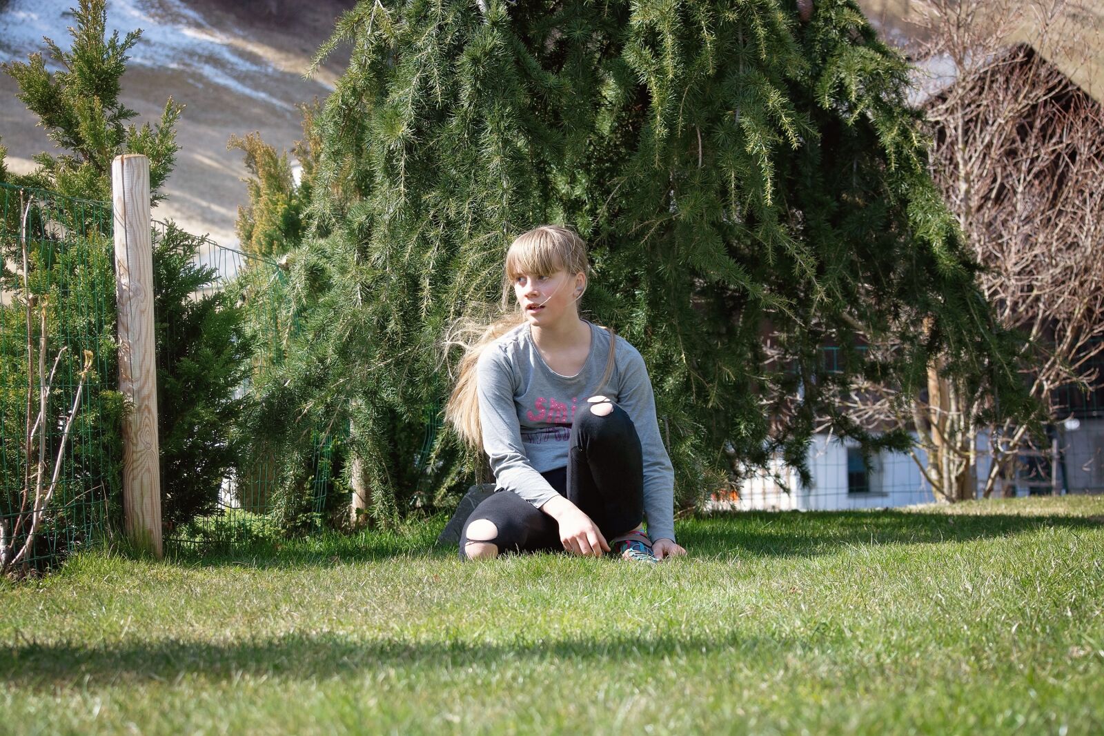 Nikon D7100 sample photo. Child, girl, outside the photography