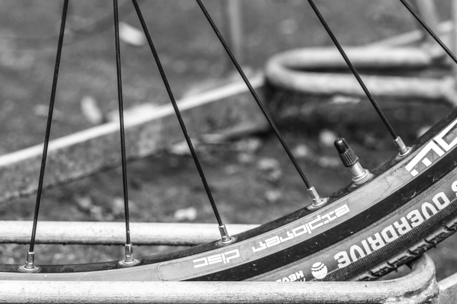 Canon EOS 7D Mark II sample photo. Wheel, bicycle, cycle photography