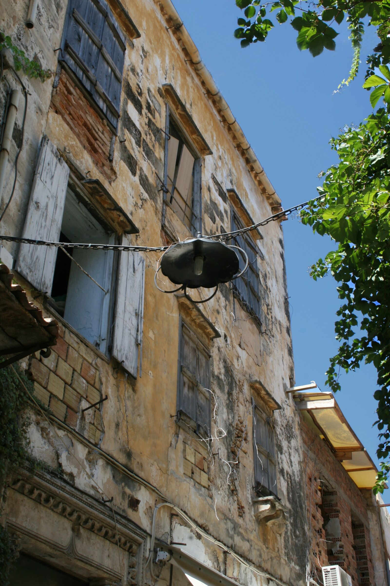 Canon EOS 30D sample photo. Facade, former, house photography