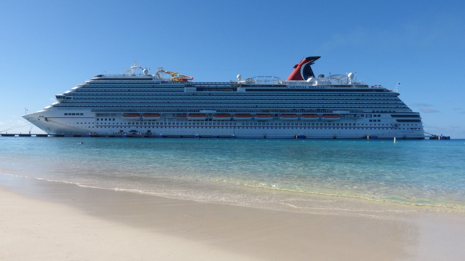 Panasonic DMC-FZ62 sample photo. Cruise, ship, travel photography