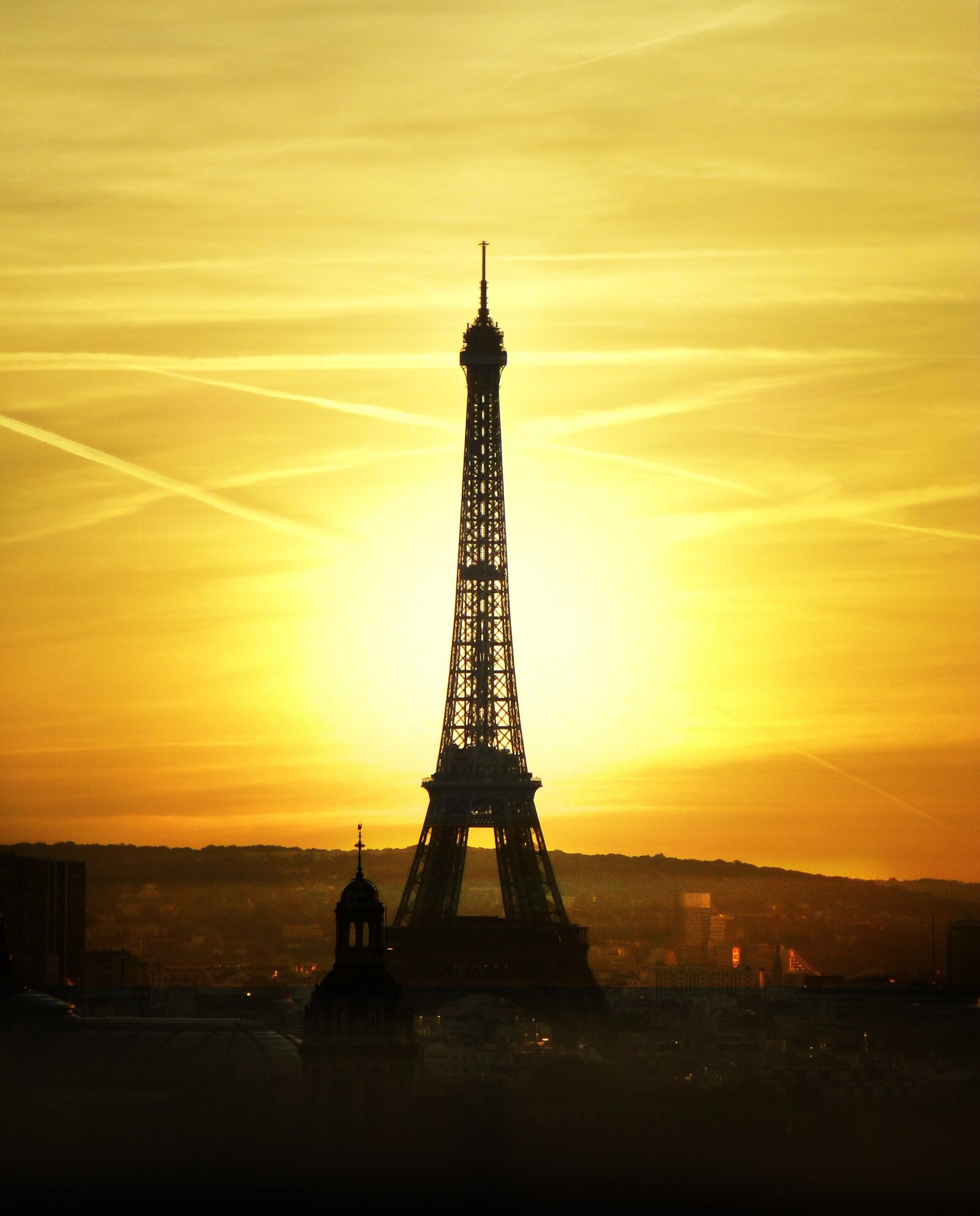Panasonic DMC-TZ31 sample photo. Eiffel tower, sunset, sky photography