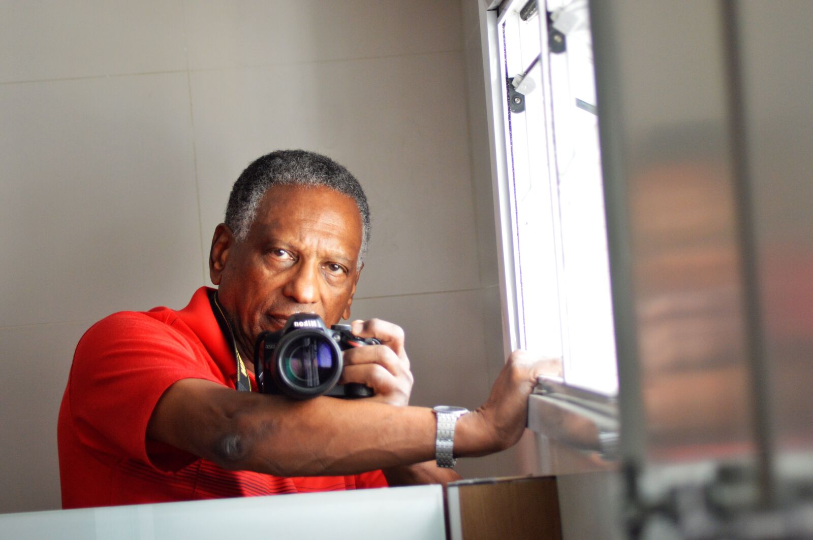 Nikon D3200 sample photo. Adult, people, inside the photography