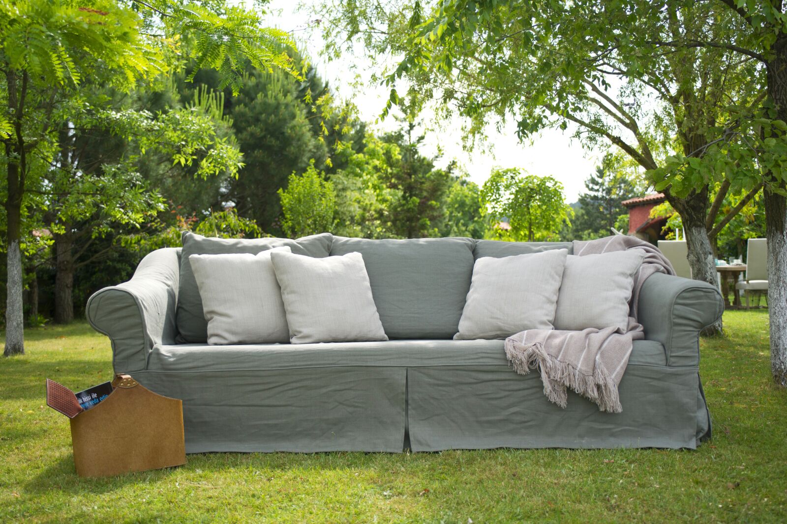 Sony Alpha DSLR-A850 sample photo. Furniture, design, architecture photography