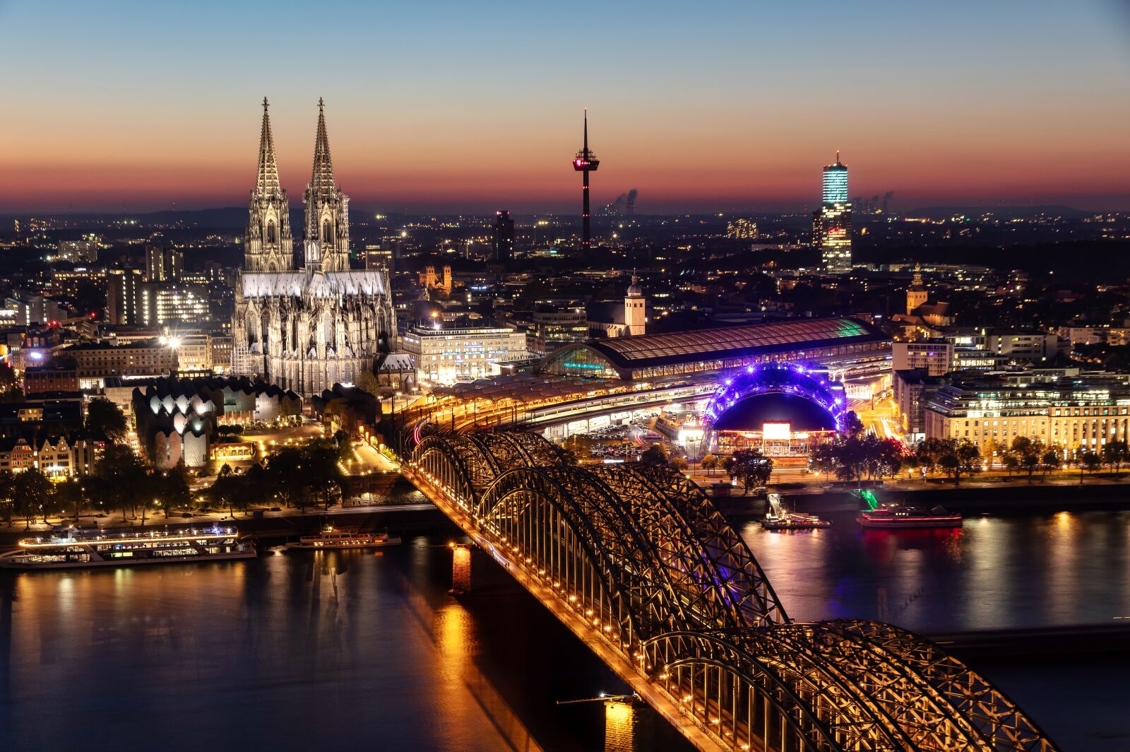 Canon EOS 80D sample photo. Cologne, rhine, dom photography