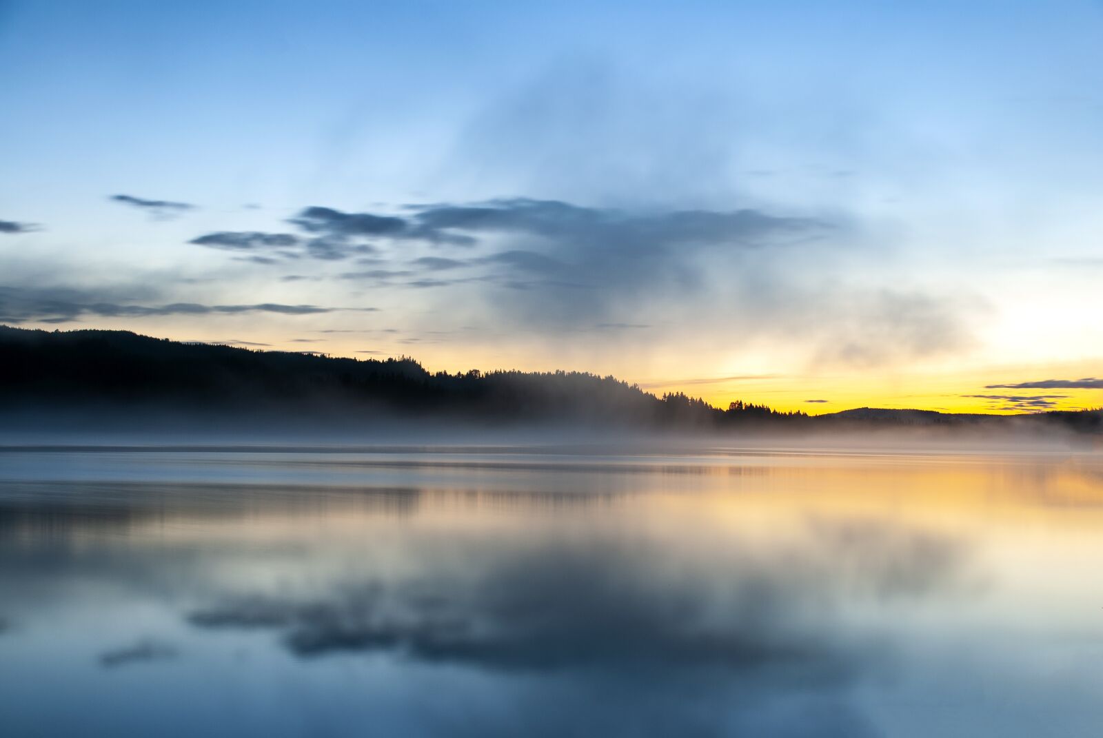 Nikon D80 sample photo. Blue hour, lake, water photography