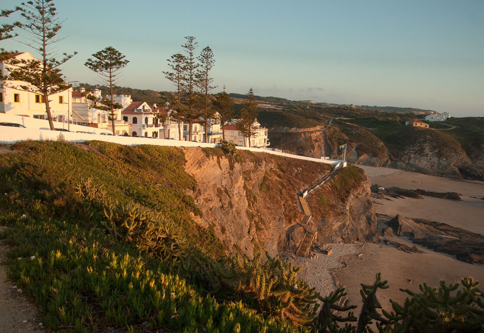 Pentax K10D sample photo. Portugal, sunset, beach photography