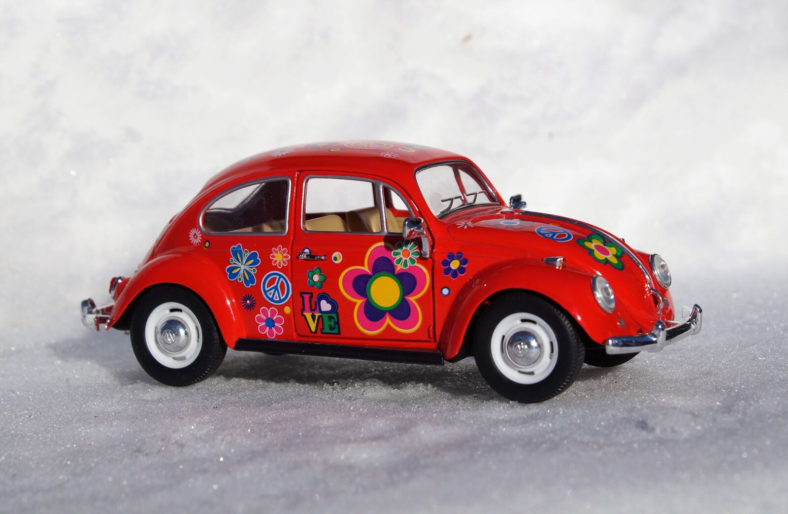 Sony DT 18-70mm F3.5-5.6 sample photo. Model car, auto, vehicles photography