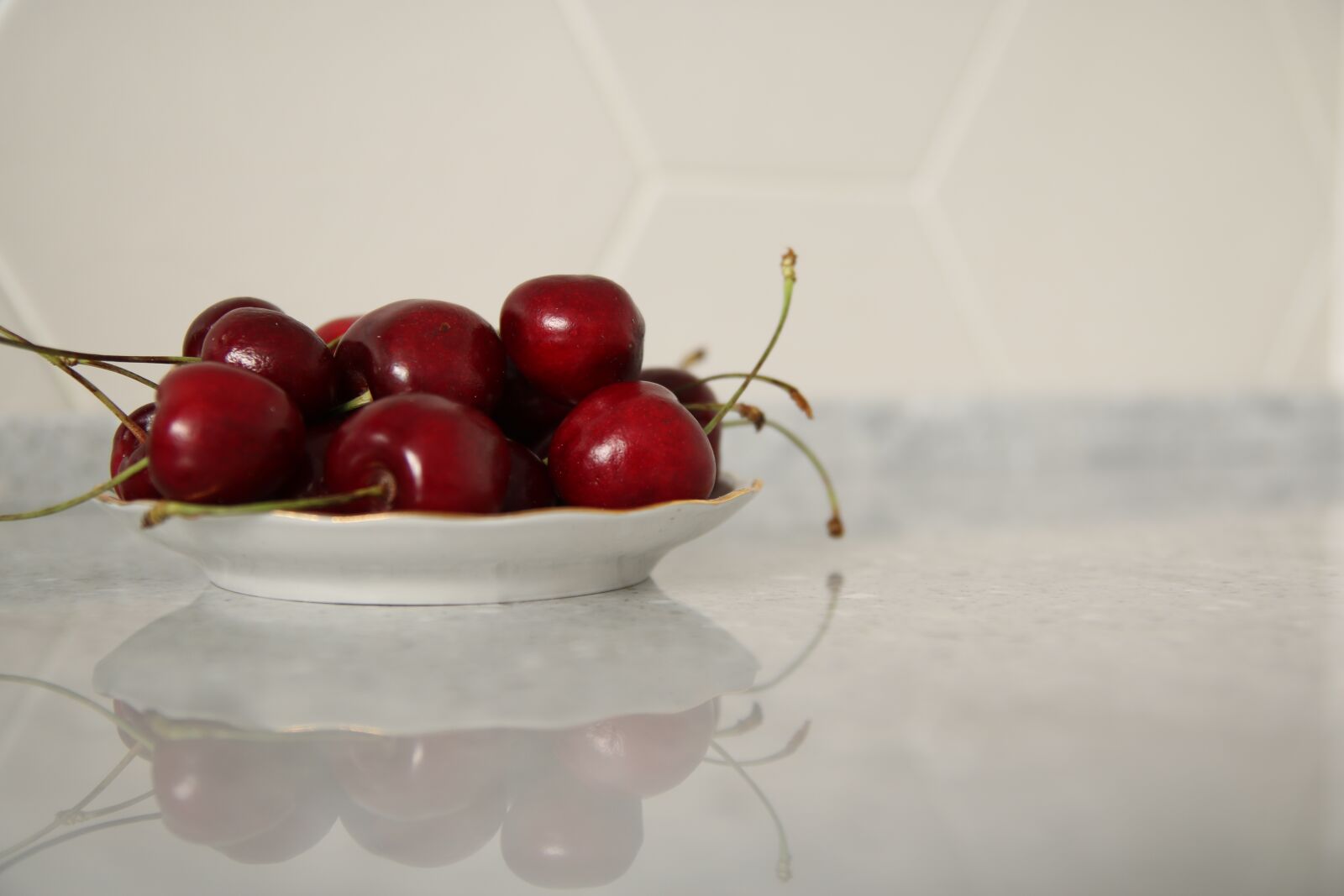 Tamron SP AF 17-50mm F2.8 XR Di II LD Aspherical (IF) sample photo. Cherry, veggie, dessert photography