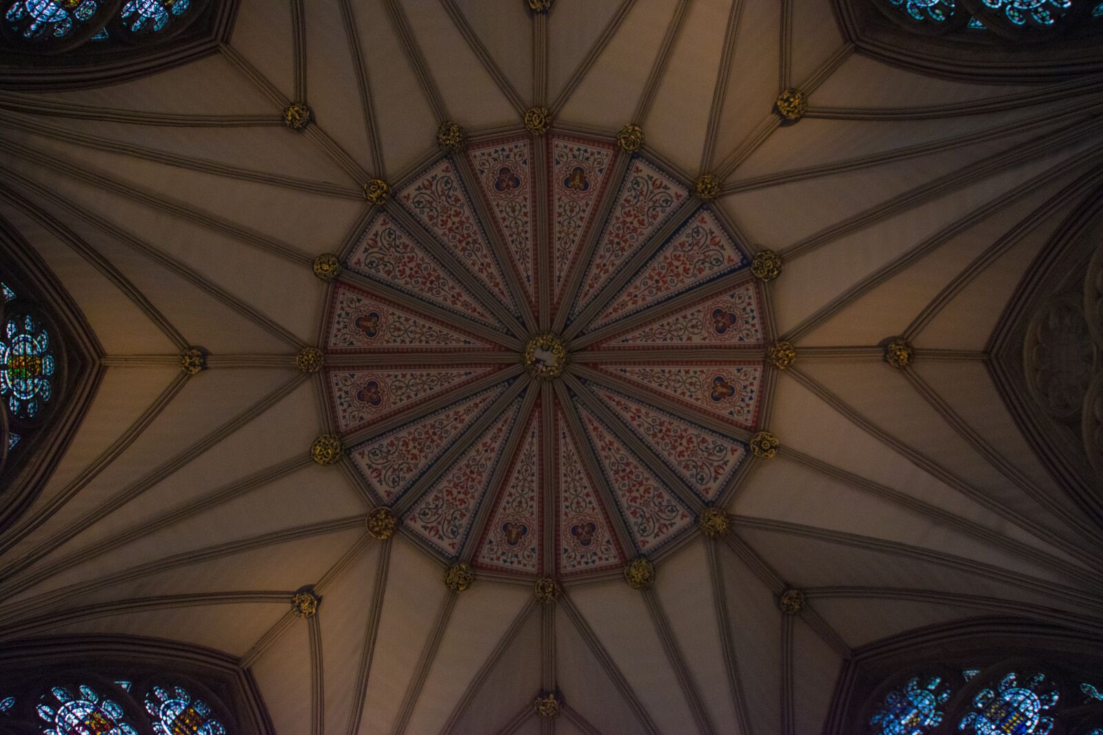 Pentax K-70 sample photo. York, cathedral, blanket photography