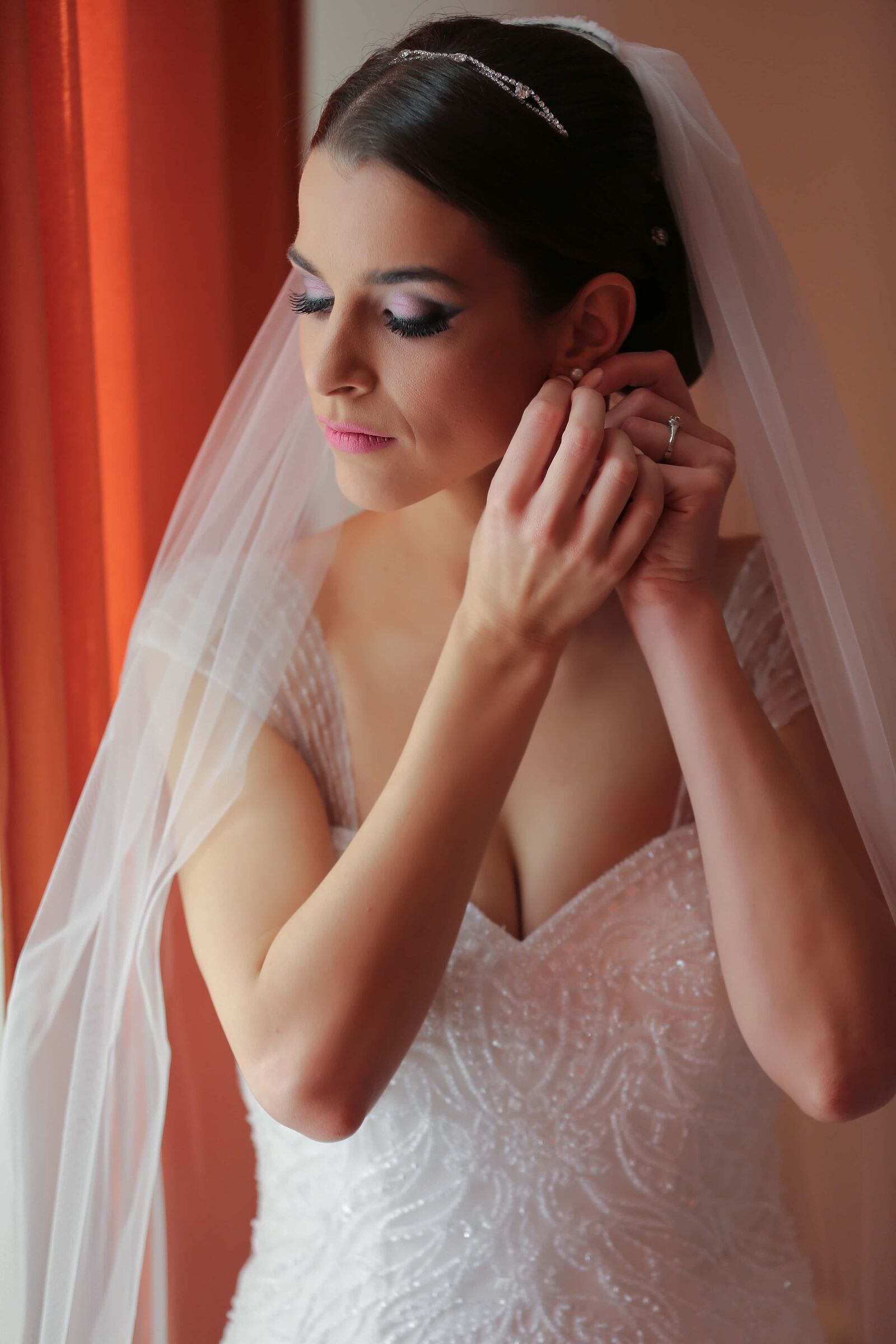 Canon EF 70-200mm F2.8L IS II USM sample photo. Professional, wedding, photo, bride photography