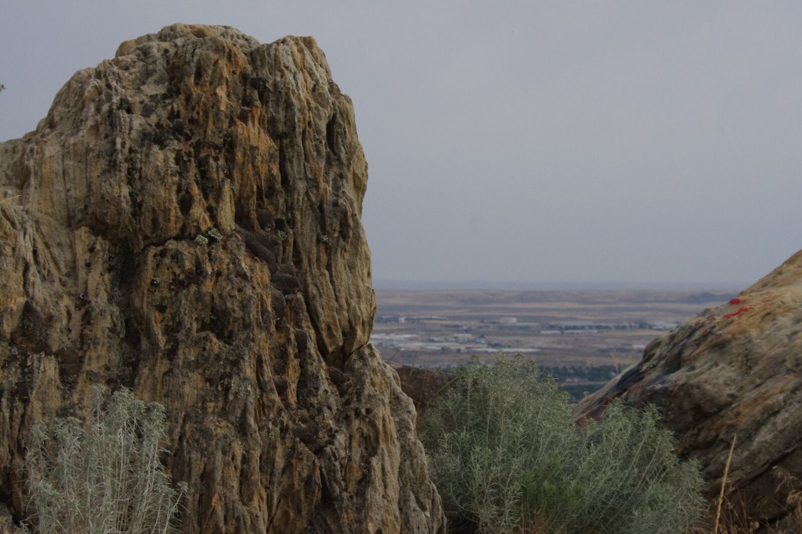 Pentax K-x sample photo. Rocks, view, cliff photography