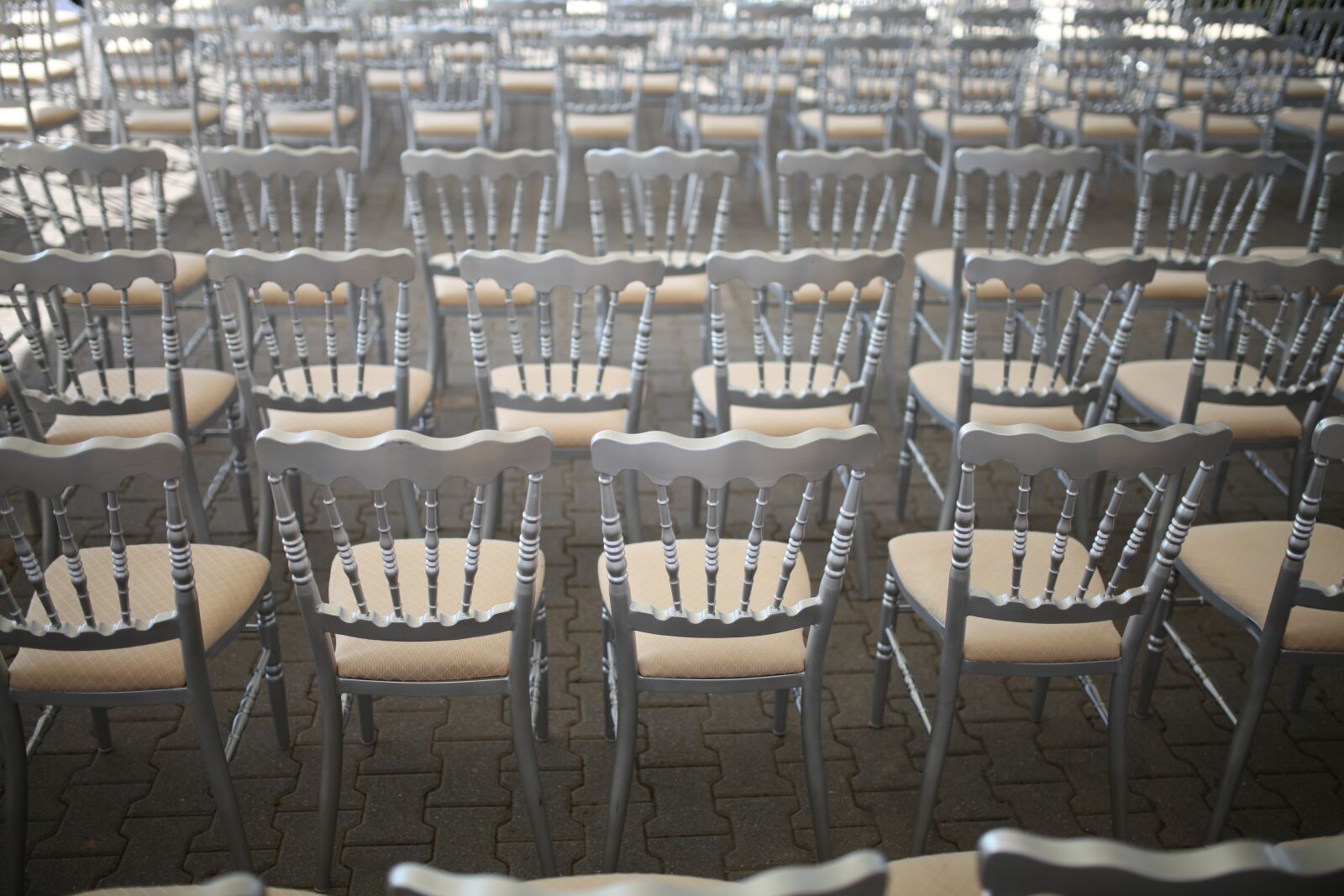 Canon EOS 5D Mark II sample photo. Seats, sample, silver photography