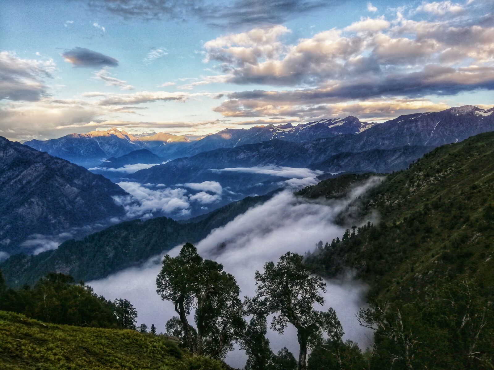 HUAWEI RNE-L21 sample photo. Mountains, neelum valley kashmir photography