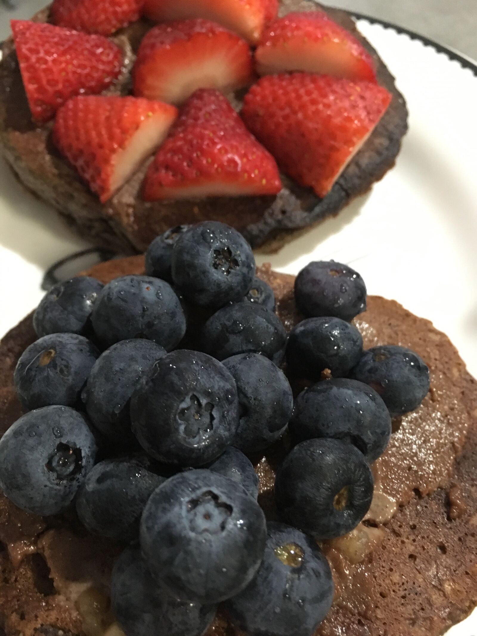 iPhone SE back camera 4.15mm f/2.2 sample photo. Food, nutrition, healthy photography