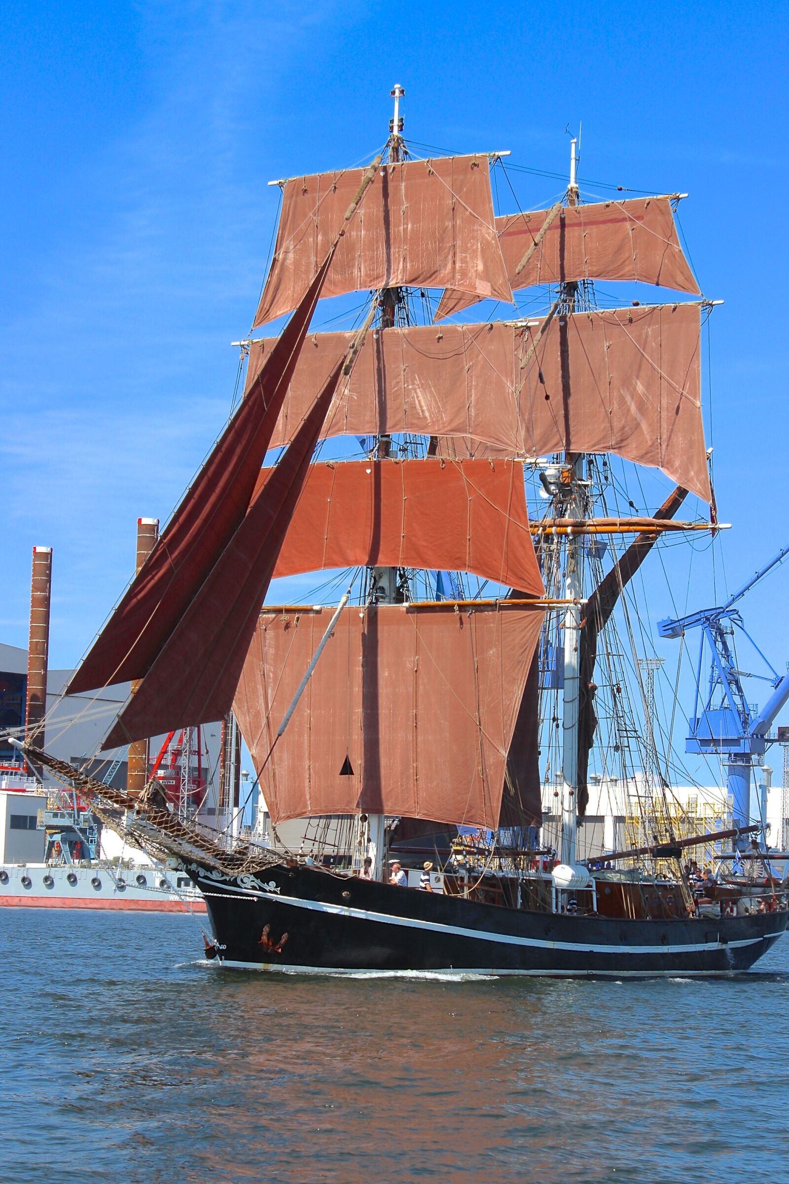 Canon EOS 600D (Rebel EOS T3i / EOS Kiss X5) sample photo. Sailing vessel, historically, sail photography
