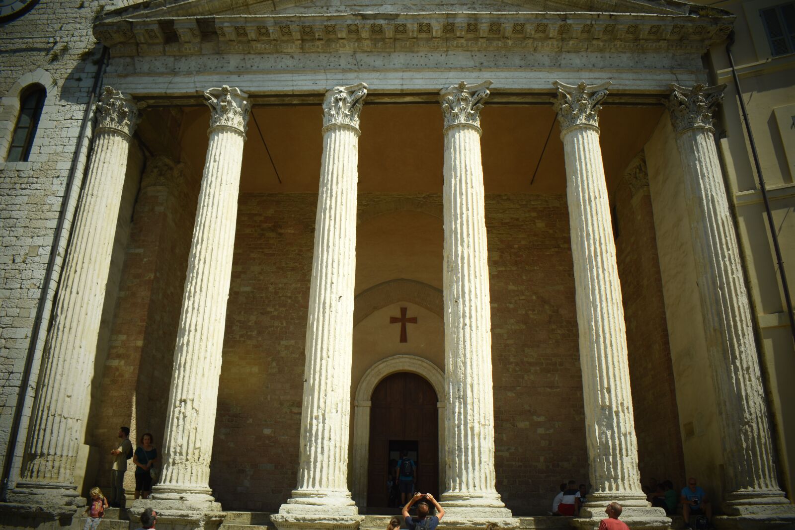 Nikon D5500 sample photo. Italy, antique, column photography