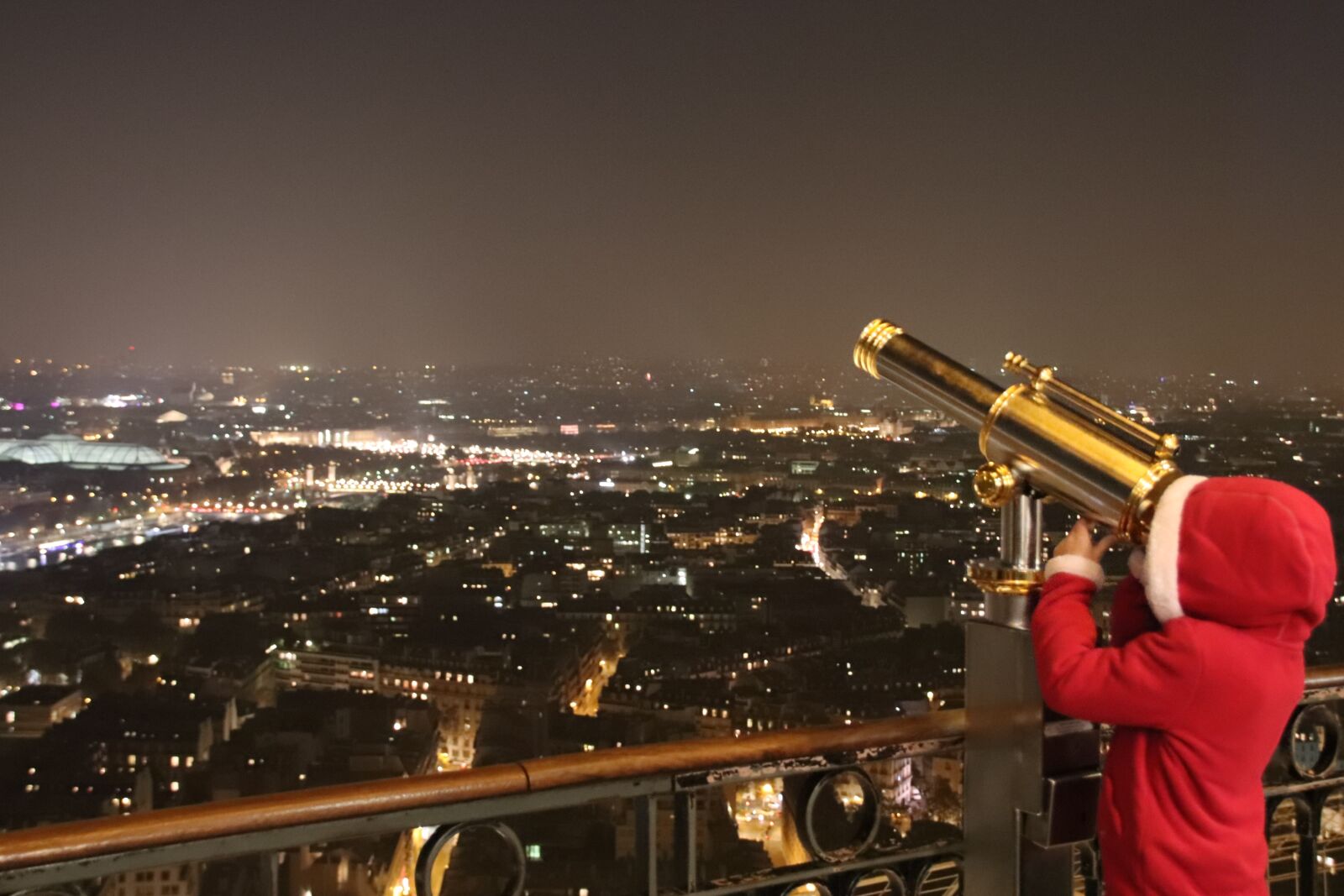 Canon EOS 77D (EOS 9000D / EOS 770D) sample photo. Paris, eiffel tower, child photography