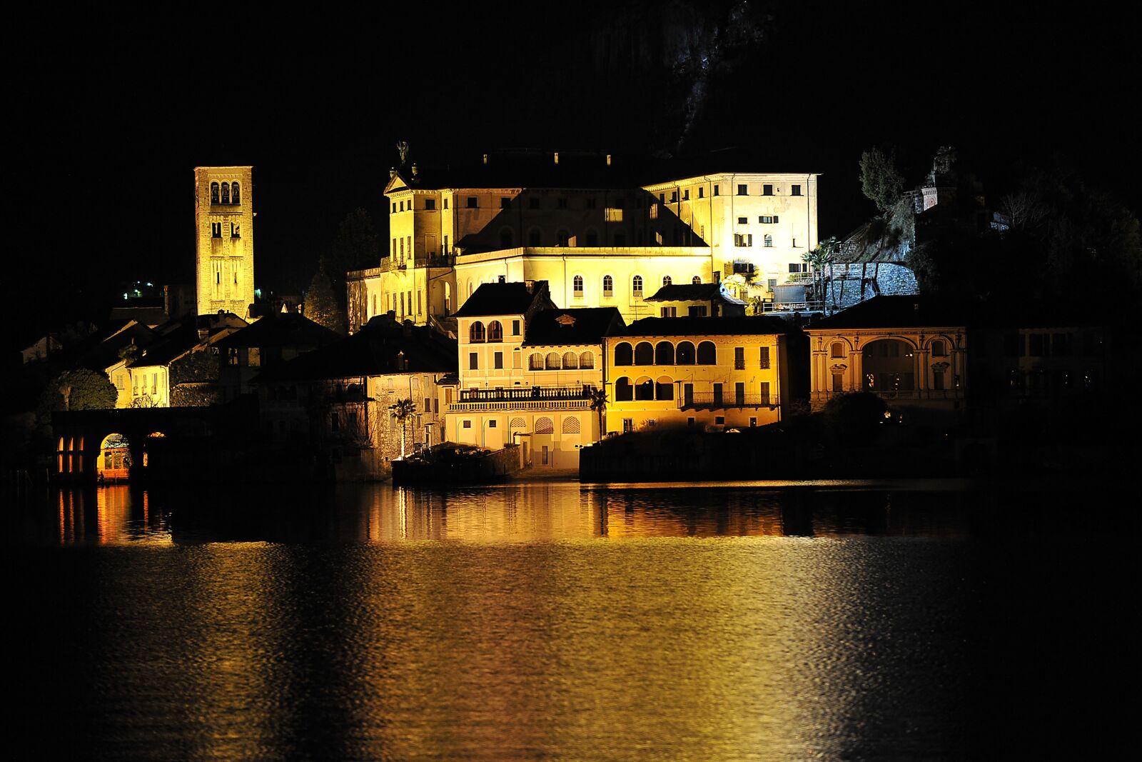 Nikon D700 sample photo. Italy, island, lake photography